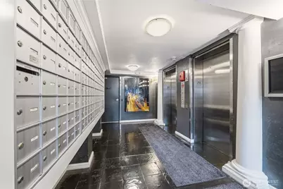 425 Vine Street #708, Seattle, WA 98121 - Photo 25