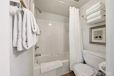 425 Vine Street #708, Seattle, WA 98121 - Photo 19