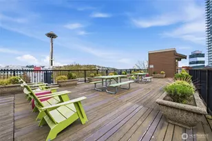 425 Vine St, Seattle, WA 98121 - Photo 21