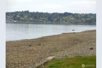 1239 Colchester Drive E, Port Orchard, WA 98366 - Photo 9
