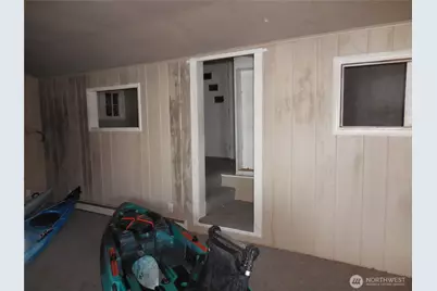 1239 Colchester Drive E, Port Orchard, WA 98366 - Photo 17