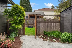 8729 12th Ave NW, Seattle, WA 98117 - Photo 33