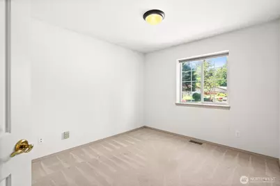 13007 Sunridge Way E, Puyallup, WA 98374 - Photo 29
