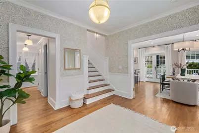 5265 16th Avenue NE, Seattle, WA 98105 - Photo 9