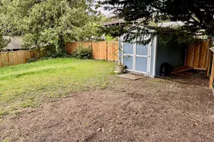 18616 Angeline Ave NE, Suquamish, WA 98392 - Photo 11