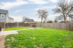 1828 Schneiter Dr, Longview, WA 98632 - Photo 23