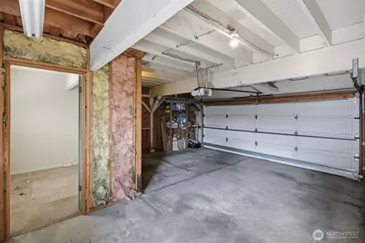 1318 W Barrett Street, Seattle, WA 98119 - Photo 37