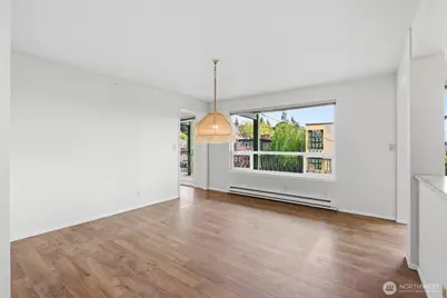 1318 W Barrett Street, Seattle, WA 98119 - Photo 11