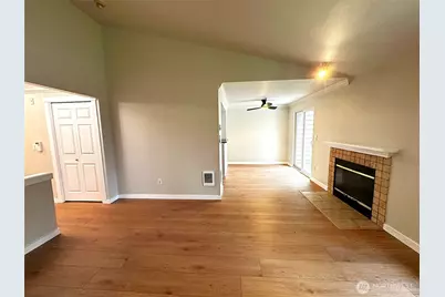 1808 S 284th Lane #E203, Federal Way, WA 98003 - Photo 3