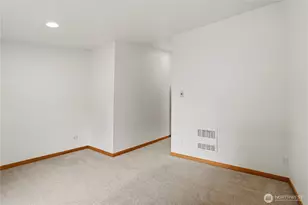 10520 Whitman Ave N, Seattle, WA 98133 - Photo 19