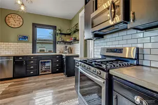 926 S Ainsworth Ave, Tacoma, WA 98405 - Photo 9