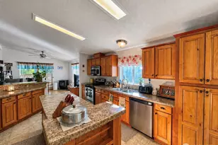 1408 Elm St, Oroville, WA 98844 - Photo 9