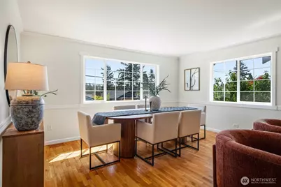 7021 20th Avenue NE, Seattle, WA 98115 - Photo 11