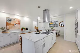 7021 20th Ave NE, Seattle, WA 98115 - Photo 7