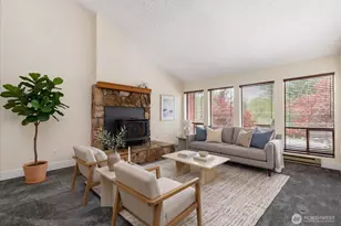 2190 Norcliffe Way, Oak Harbor, WA 98277 - Photo 3