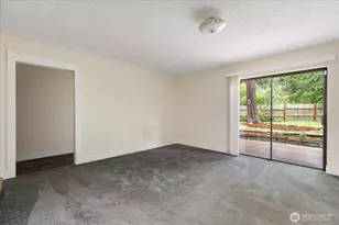 2190 Norcliffe Way, Oak Harbor, WA 98277 - Photo 15