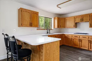 2190 Norcliffe Way, Oak Harbor, WA 98277 - Photo 9