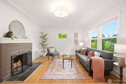 2208 NE 75th Street, Seattle, WA 98115 - Photo 3