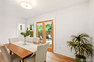 2208 NE 75th St, Seattle, WA 98115 - Photo 11
