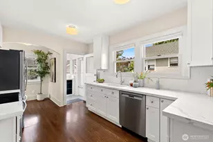 6531 27th Ave NW, Seattle, WA 98117 - Photo 9