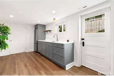 6531 27th Avenue NW, Seattle, WA 98117 - Photo 21