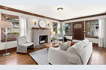 6531 27th Avenue NW, Seattle, WA 98117 - Photo 3