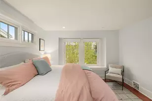 1909 4th Ave N, Seattle, WA 98109 - Photo 17