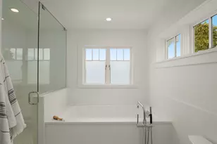 1909 4th Ave N, Seattle, WA 98109 - Photo 19