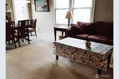 7818 NE Lake City Way NE, Seattle, WA 98115 - Photo 5