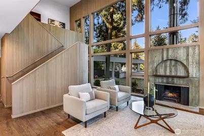 2261 W Lake Sammamish Parkway SE, Bellevue, WA 98008 - Photo 11