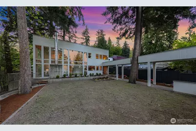 2261 W Lake Sammamish Parkway SE, Bellevue, WA 98008 - Photo 39