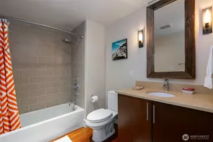2720 3rd Ave, Seattle, WA 98121 - Photo 21