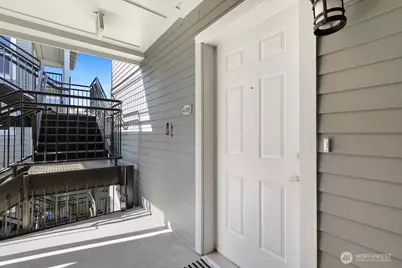 2101 N 55th Street #201, Seattle, WA 98103 - Photo 3