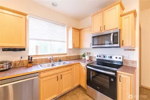 7603 88th Pl NE, Marysville, WA 98270 - Photo 11
