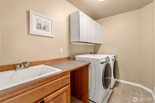 3915 214th St SE, Bothell, WA 98021 - Photo 35