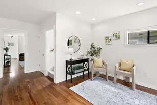 4045 2nd Ave NE, Seattle, WA 98105 - Photo 9