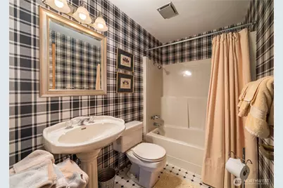 265 Proctor Blvd, Manson, WA 98831 - Photo 17