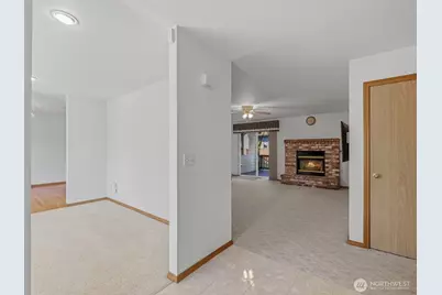 15373 175th Avenue SE, Monroe, WA 98272 - Photo 3