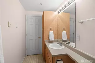 4701 NW Walgren Dr, Silverdale, WA 98383 - Photo 35