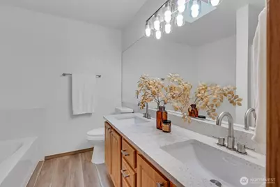 17910 Panorama Boulevard E, Bonney Lake, WA 98391 - Photo 17