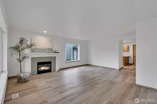 17910 Panorama Blvd E, Bonney Lake, WA 98391 - Photo 5