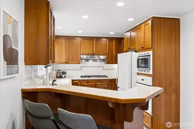 320 NW 202nd Street, Shoreline, WA 98177 - Photo 11