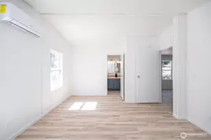 304 NW Hemlock Ave, Royal City, WA 99357 - Photo 17