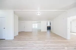 304 NW Hemlock Ave, Royal City, WA 99357 - Photo 9