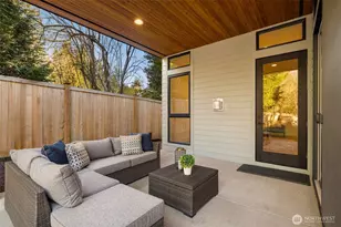 7010 NE 134th St, Kirkland, WA 98034 - Photo 11