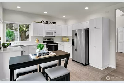 25052 SE 43rd Way, Sammamish, WA 98029 - Photo 11