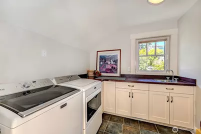 1712 Arch Avenue SW, Seattle, WA 98116 - Photo 25