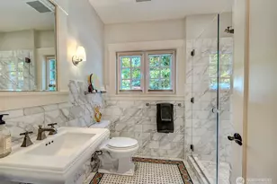 1712 Arch Ave SW, Seattle, WA 98116 - Photo 27