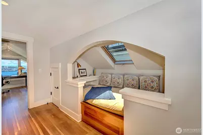 1712 Arch Avenue SW, Seattle, WA 98116 - Photo 23