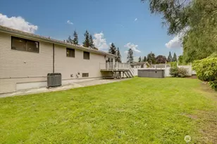 7918 W Glen Dr, Everett, WA 98203 - Photo 27